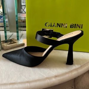 Gianni Bini closed Toe Mule